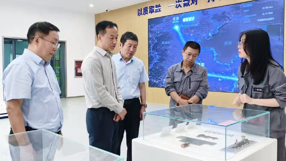 济钢集团迎文明创建实地调研 政企同心擦亮文明底色