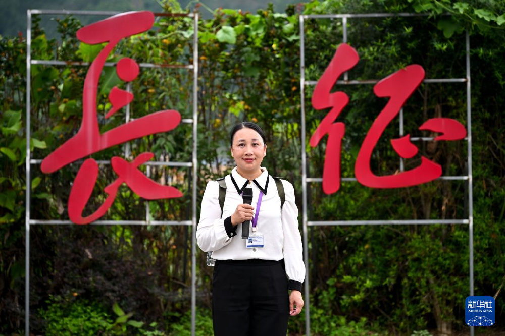 “85后”讲解员胡石招：让厚重的历史变得鲜活